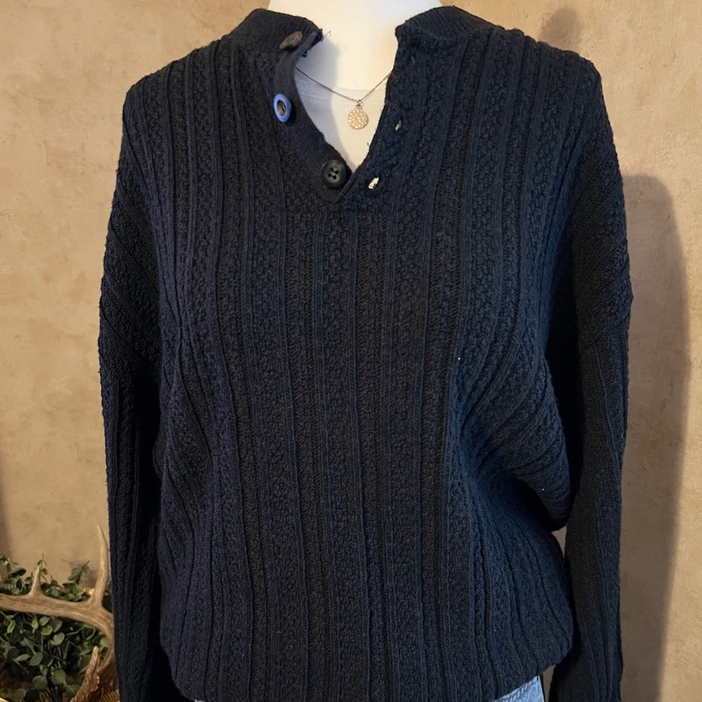 Vintage navy blue Bill Blass henley sweater
